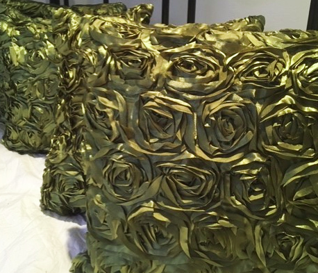 The Home Furnishings Company Green Rose Tafffeta Cushion Coverss - Set of 4 now only £12.99