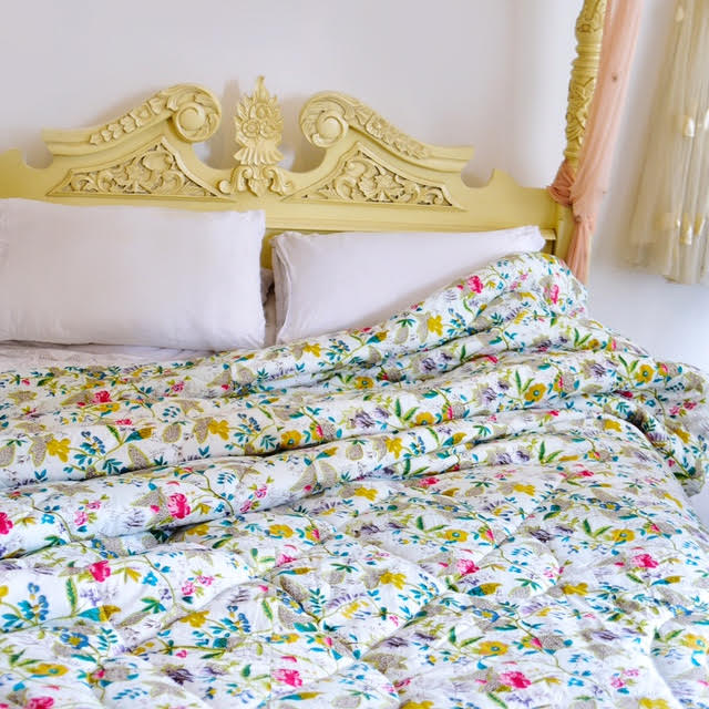 100 Cotton White Leaf Double King Quilt Bedspread Throw 220x265cms