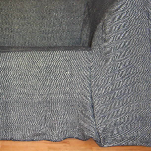 The Home Furnishings Company 100% Cotton Black and Natural Herringbone Throw for 2 and 3 seater sofas and double beds 225x250 cms