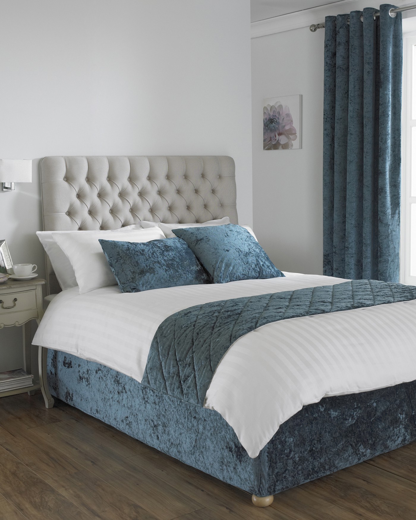 The Home Furnishings Company Verona Teal Velvet Bedding/Furnishings 